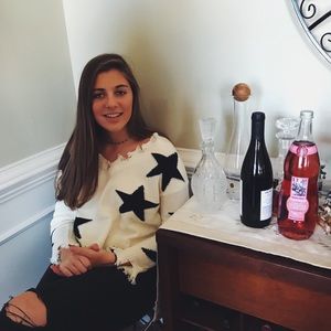 Meet your Posher, Alise